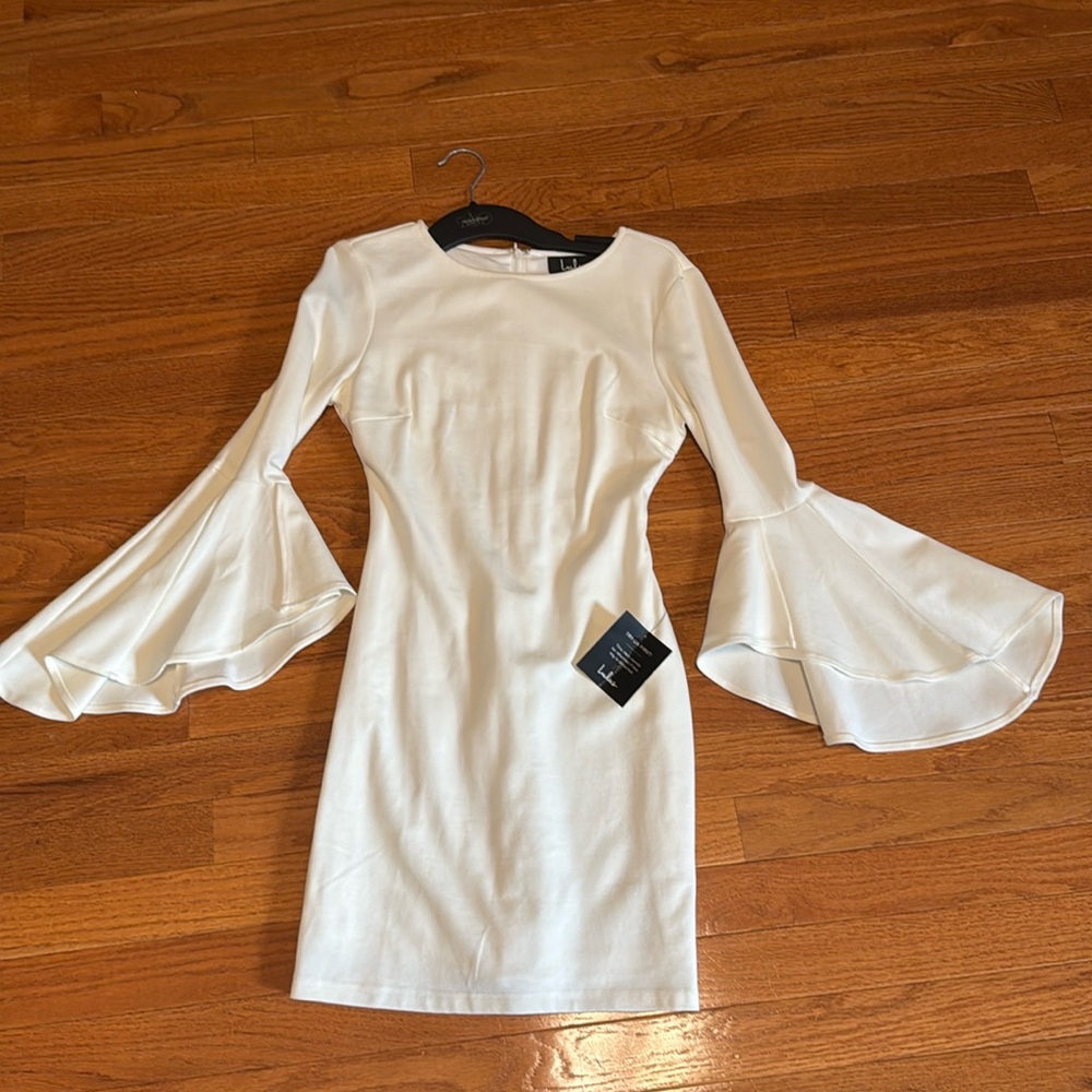 NEVER WORN BEFORE | tags still on